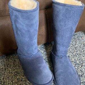 Bear paw boots